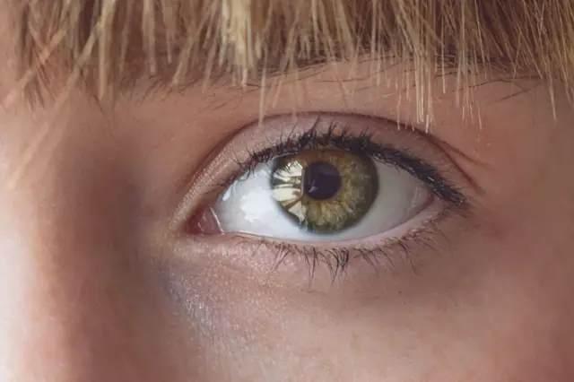 Uwolnij się od traumy i odzyskaj równowagę